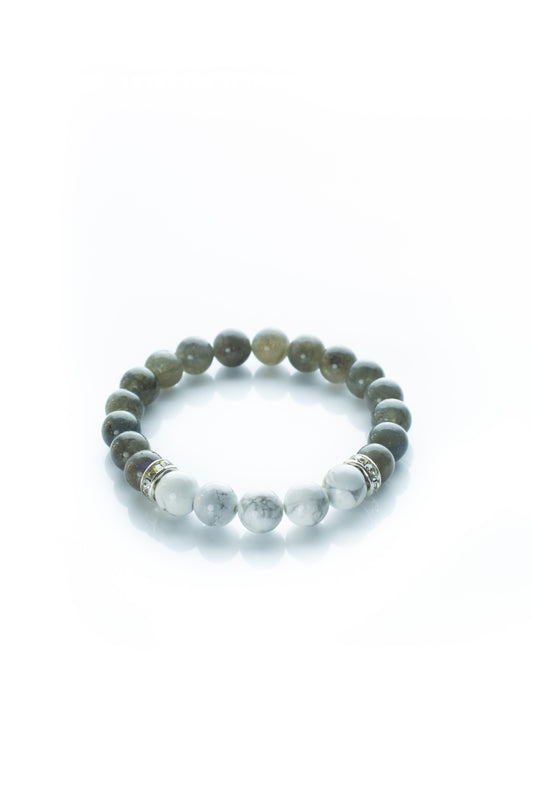 Labradorite and Howlite bracelet 6mm