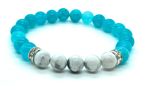 Blue Quartz and White Howlite Gemstone Bracelet 8mm